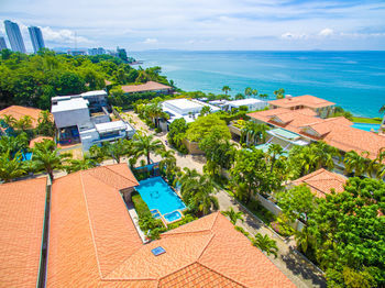 Majestic Pool Villa *