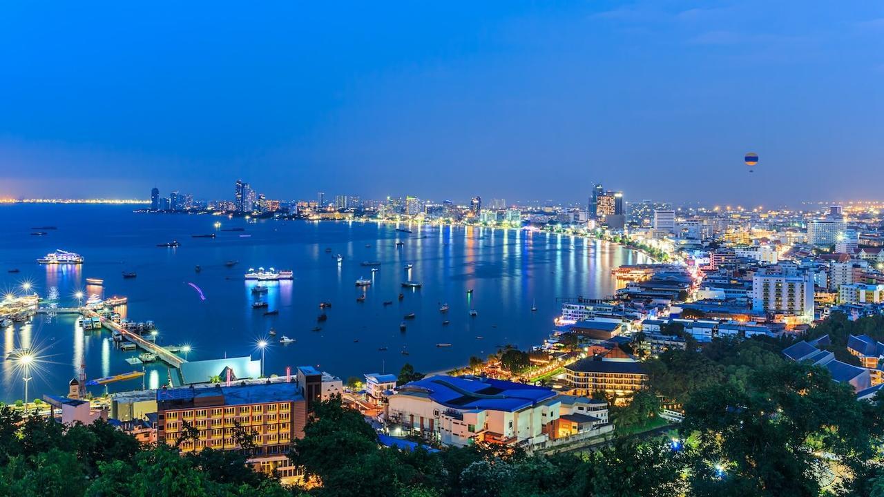 View Talay 1b Holidays Apartment *