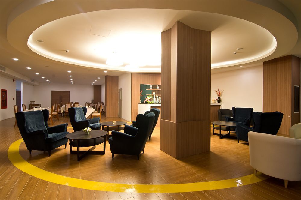 Hotel Tevan Jomtien 4*