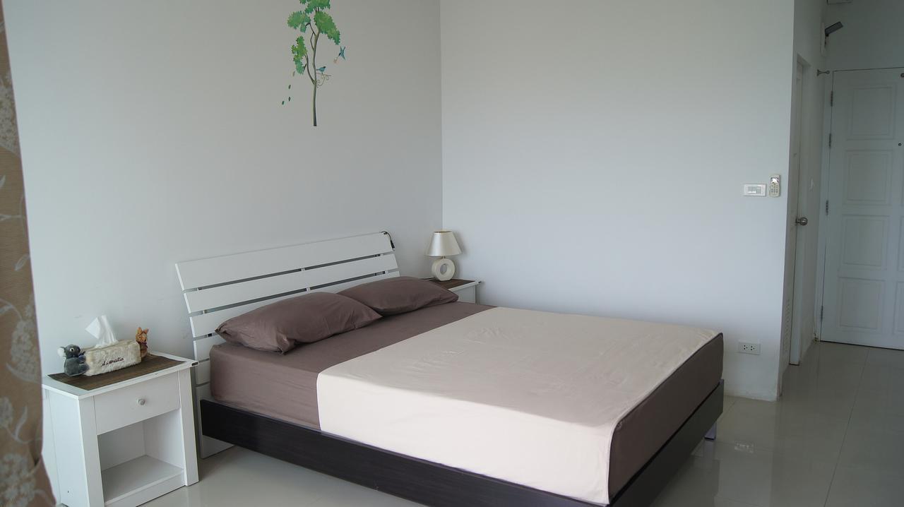 Ad Hyatt Condominium Pattaya