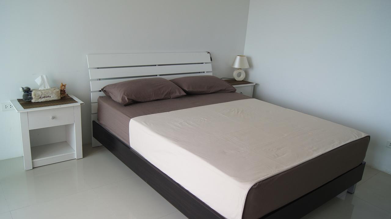 Ad Hyatt Condominium Pattaya