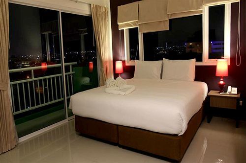 Wiz Hotel