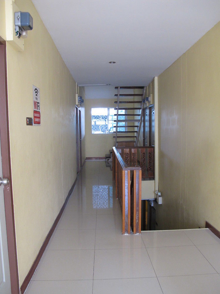 Aura House Guest house