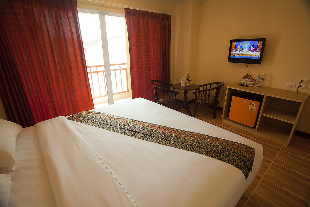 Hotel Iris 3*