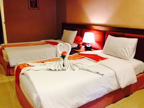 Curve Boutique Hotel