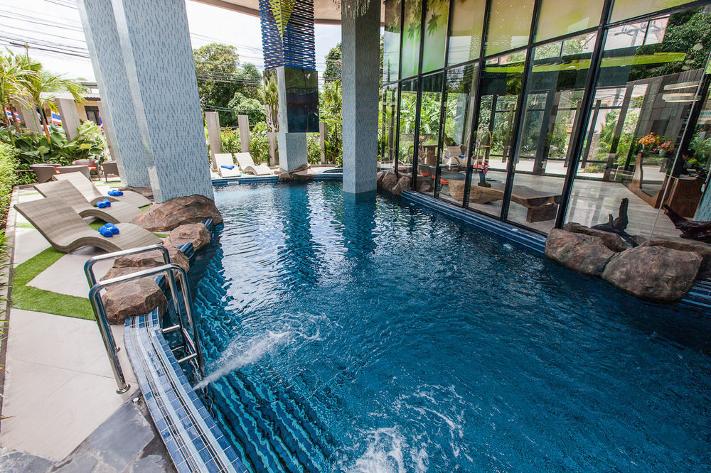 Oyo 143 Dday Resotel Pattaya