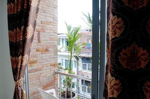 Sabai Sabai House