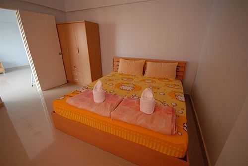 Cozy Loft Hostel Pattaya