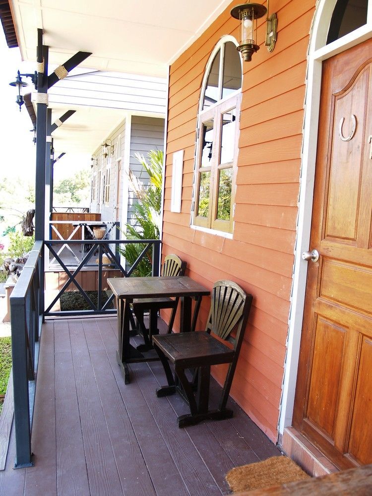 Hotel Cowboy Farm 3*