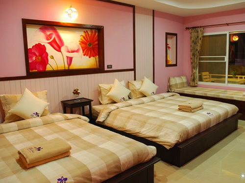 Hotel Bee Orchid Pool Pattaya