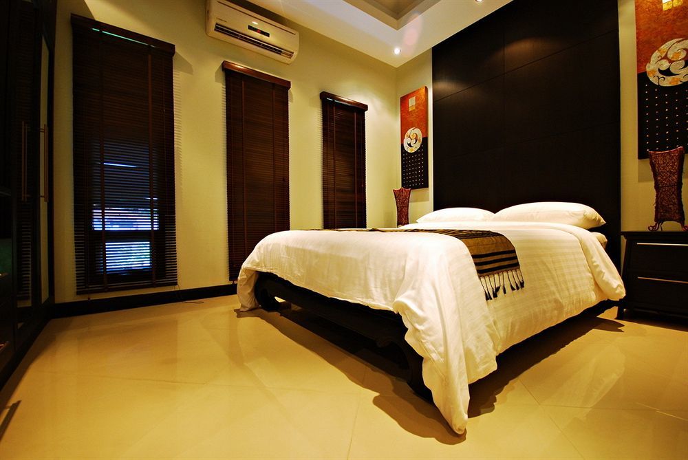 Palm Grove Resort, Pattaya Na Chom Thian