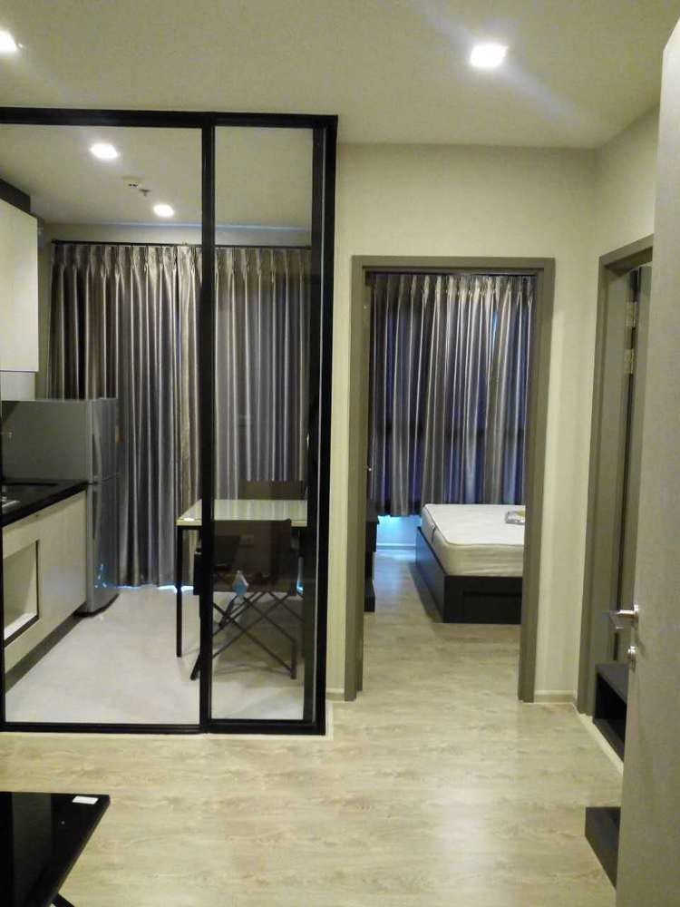 Sea View Long Balcony With Rooftop Pool In Aparthotel Pattaya