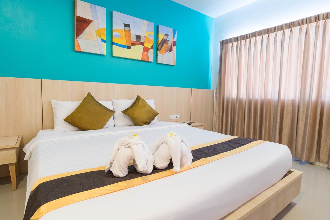 Fx Hotel
