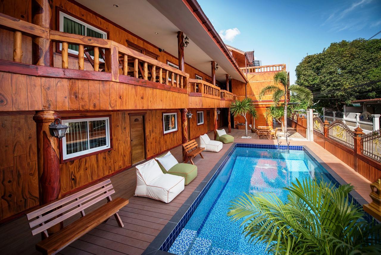 Viking Resort