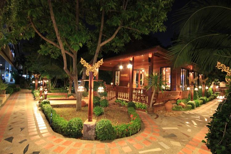 Diana Garden - Sha Extra 3*
