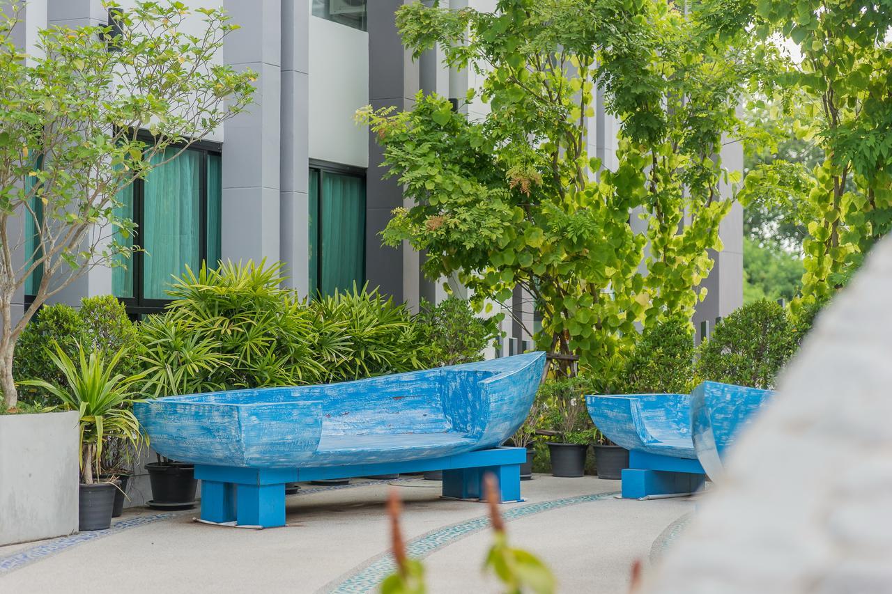 Blue Boat Jc Hotel 5*