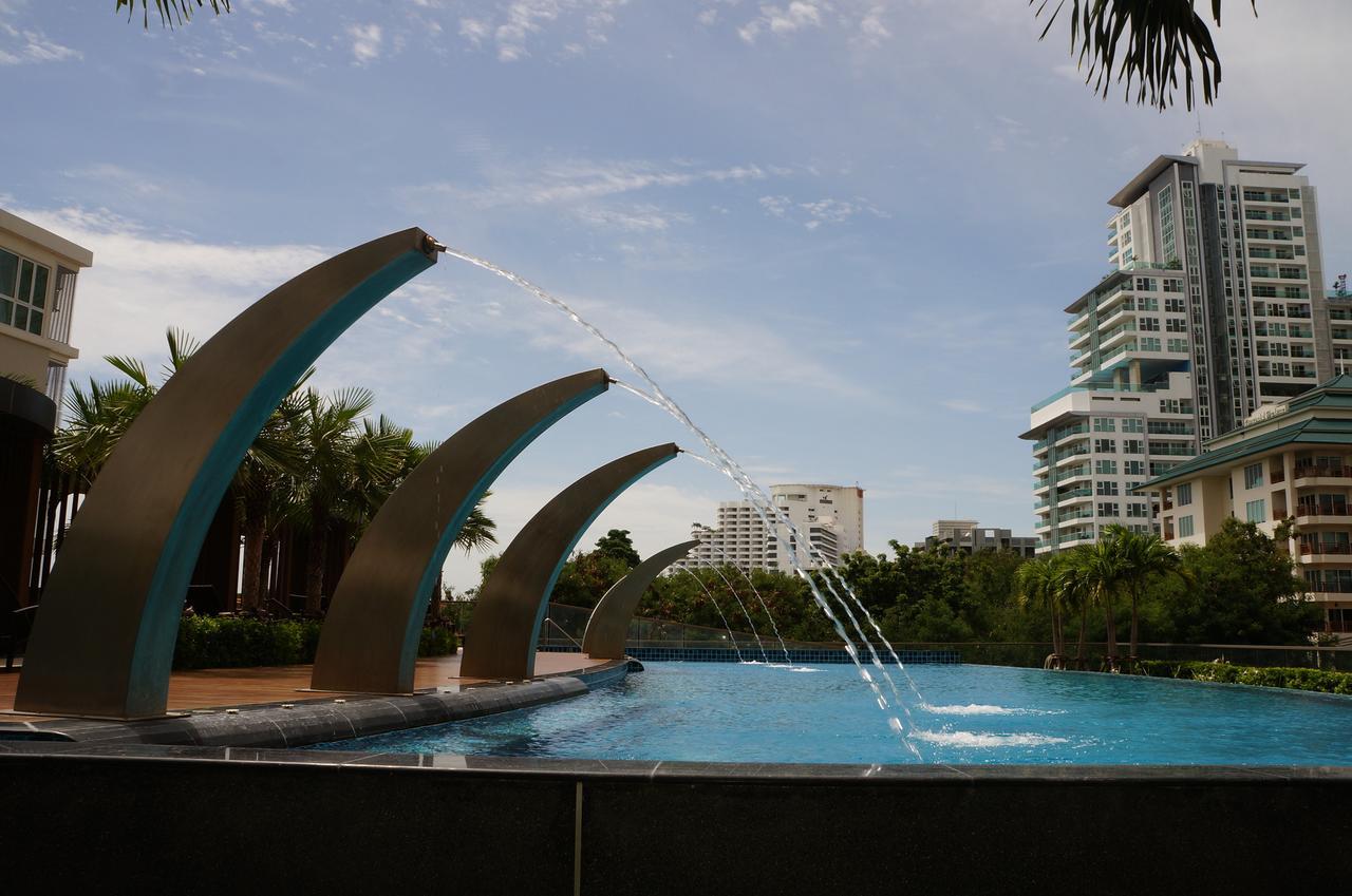 Apartment Hill & Sea View In Peak Tower Pattaya