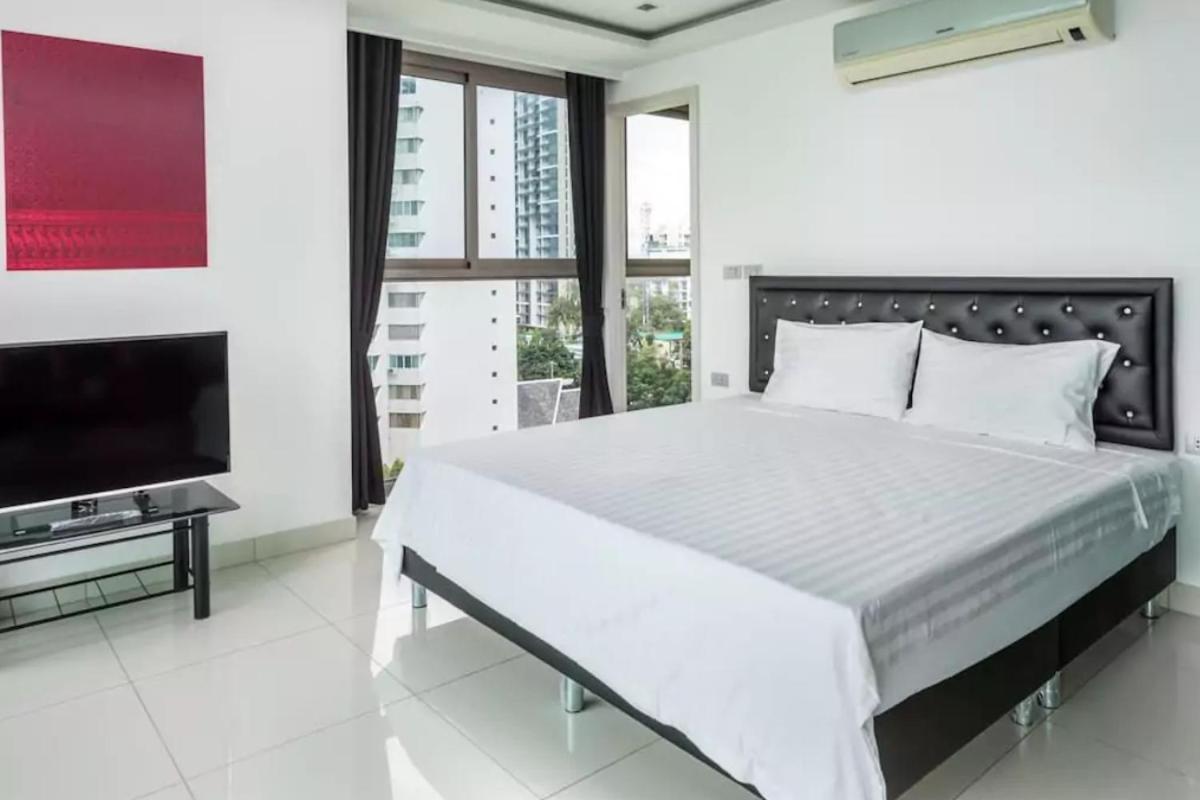 Wong Amat 2 Br Pattaya