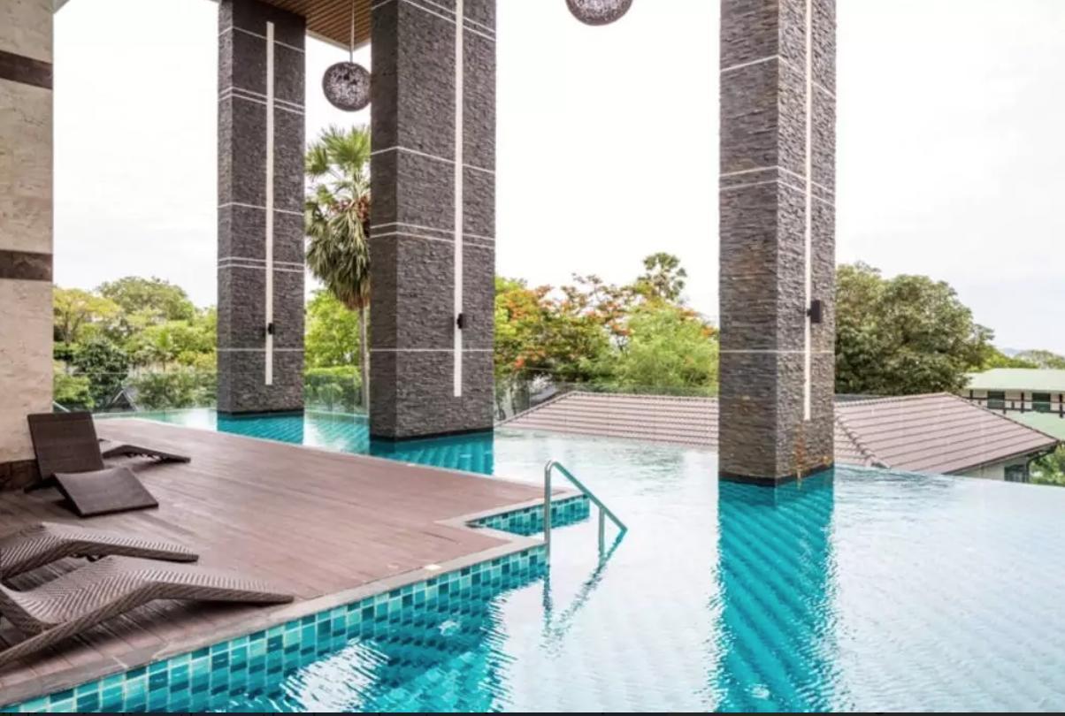 Wong Amat 2 Br Apartment