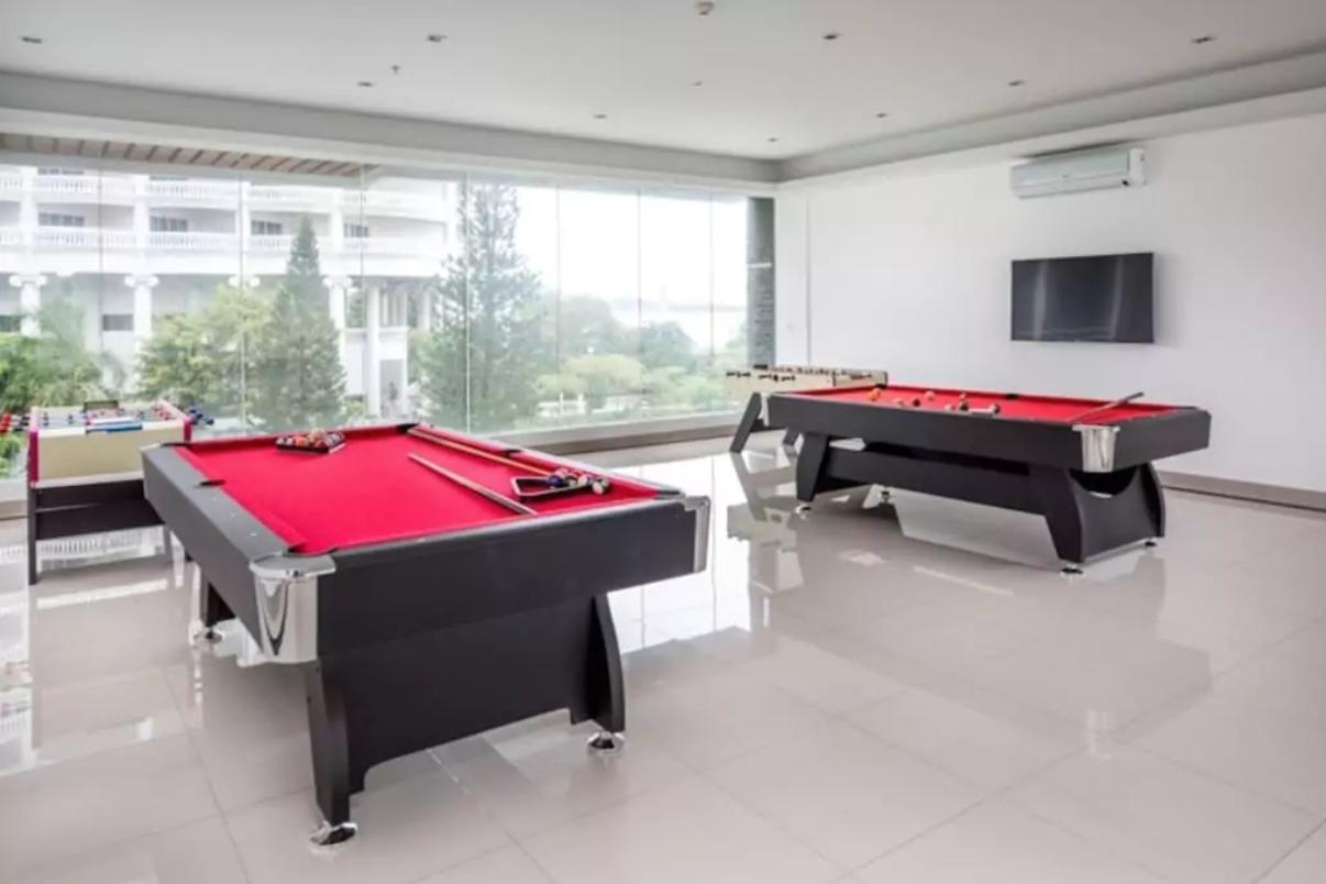Wong Amat 2 Br Apartment *