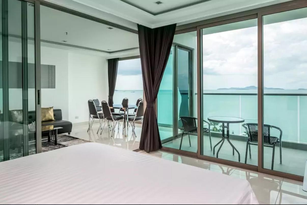 Wong Amat 2 Br Apartment Pattaya