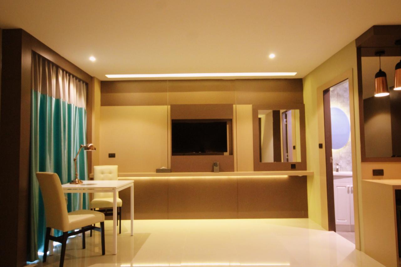 Hotel Republic