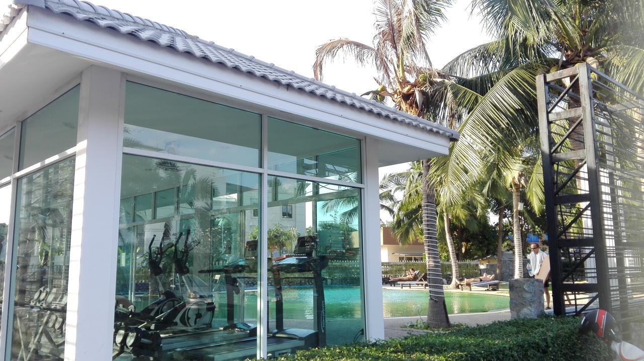 A.d. Hyatt Condominium * Pattaya