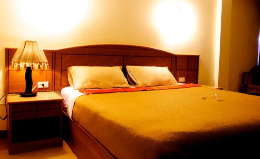 Dream Hotel 2*