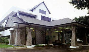 Royal Orchid Hotel