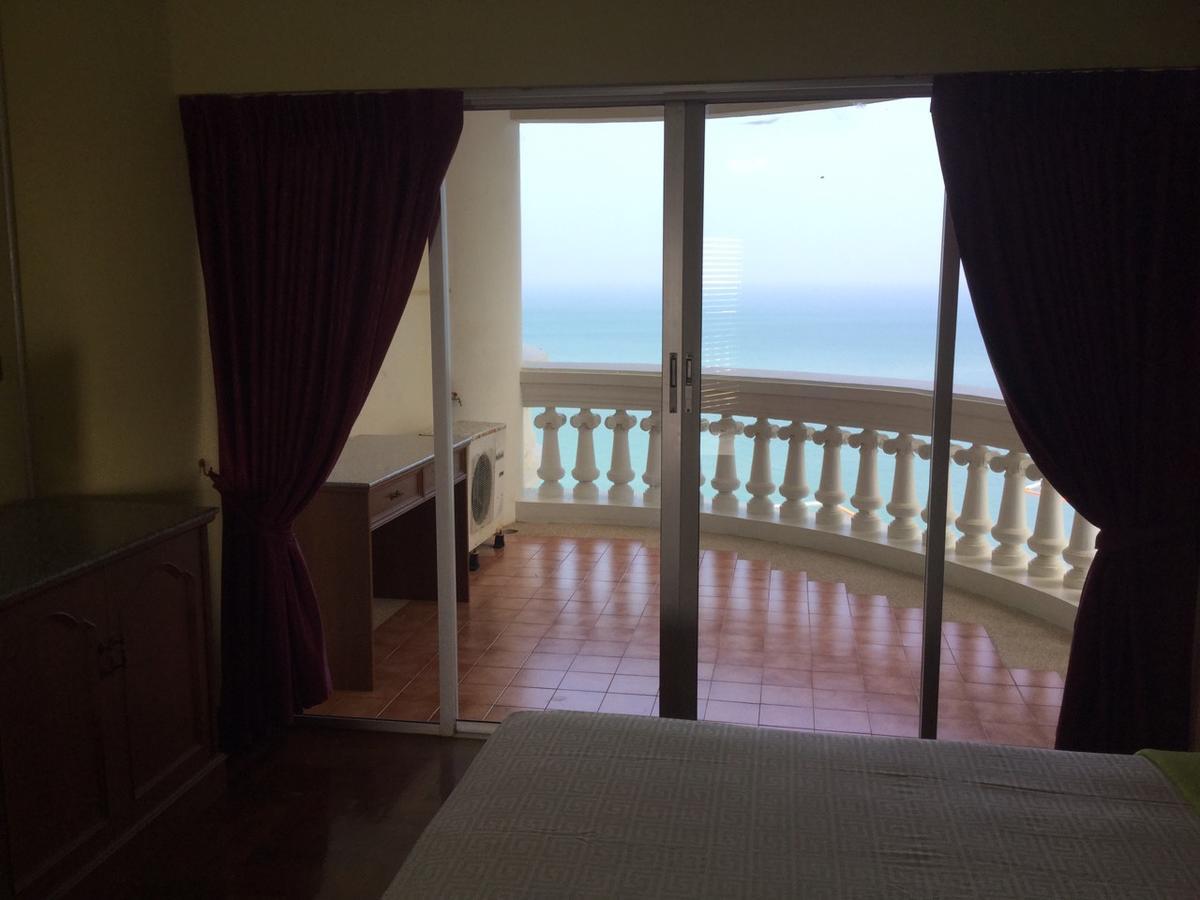 Sky Beach Apartment Pattaya