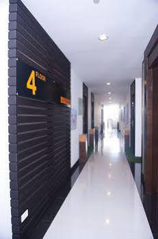 Le Vernissage Hotel