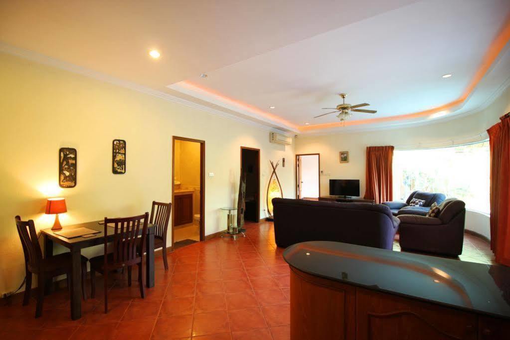 The View Cosy Beach By Sunny Rentals *