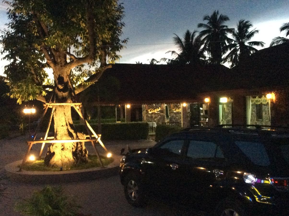 Two Tiger & Resort 3*