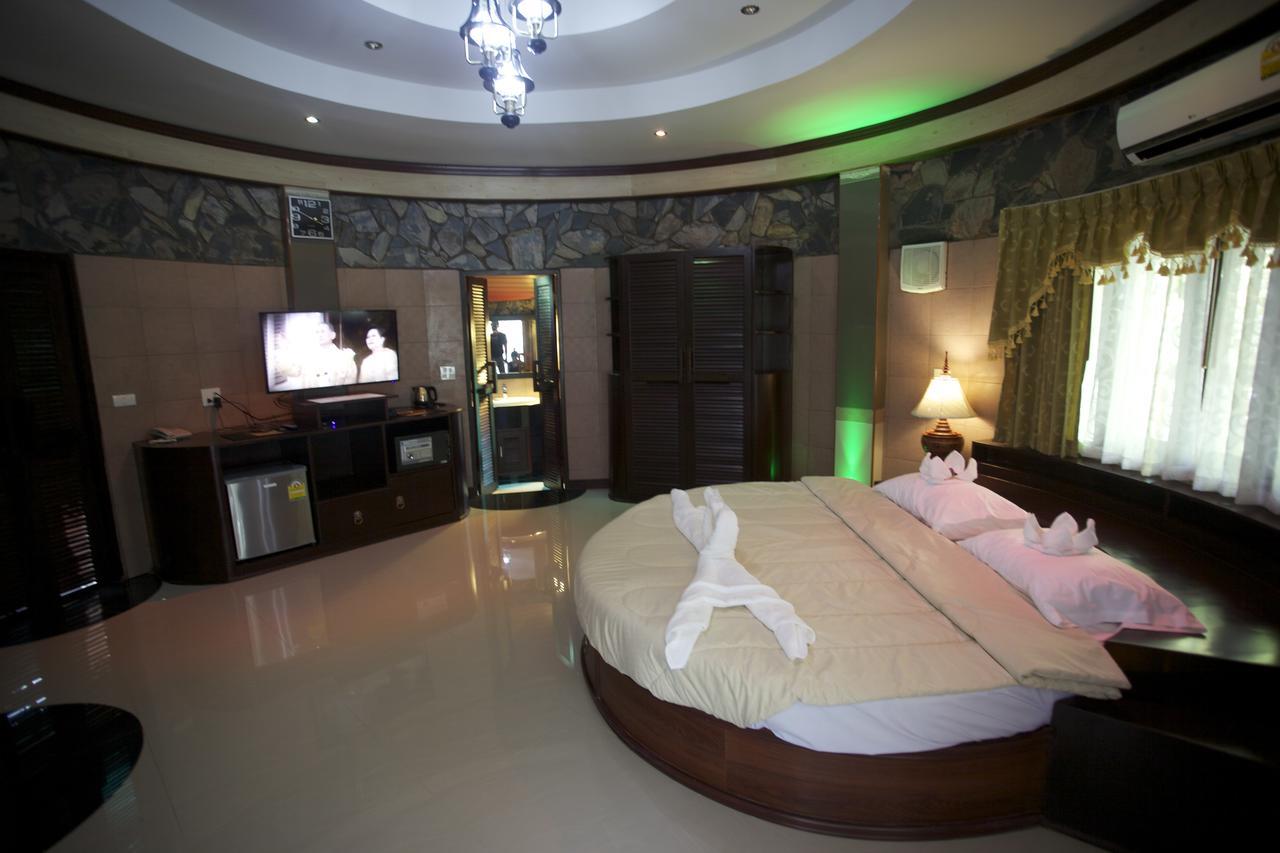 Two Tiger & Resort Pattaya