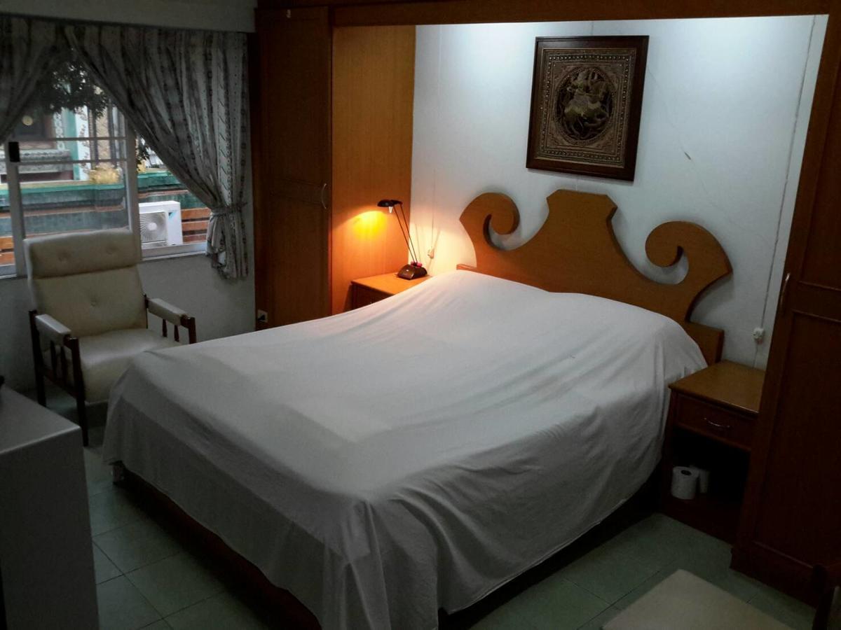 Mahatai And Convention Pattaya