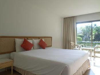 Nautical 3* Pattaya