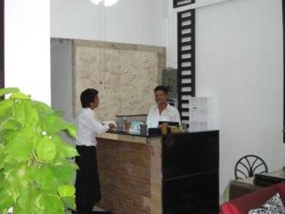 Apartment Baan Dok Mai *