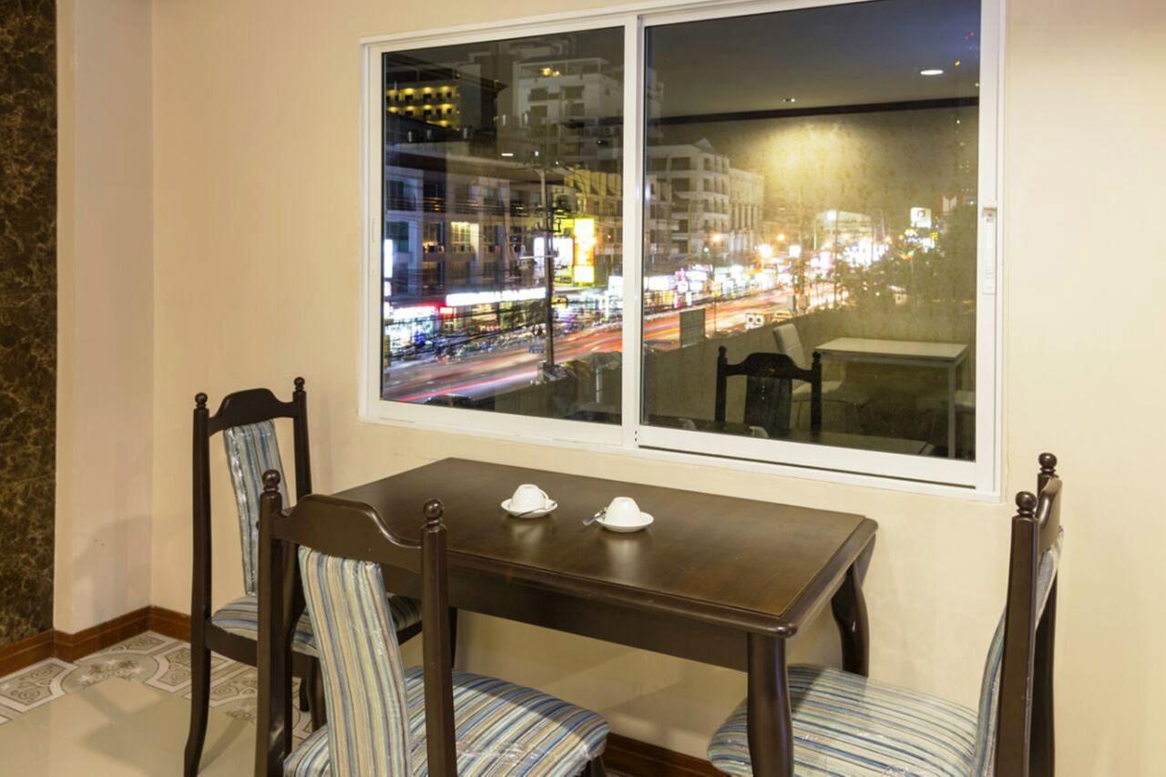 Hotel Avenue Residency 3*