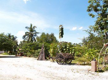 Hotel Cowboy Farm Pattaya