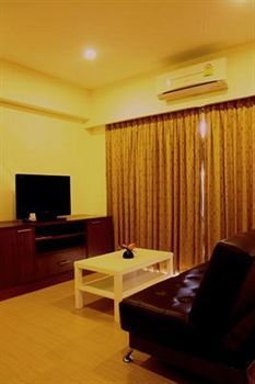 Aparthotel The Icon Place 2 @ Nurn Plub Wan 2*