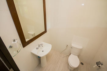 Tamnak House 3*