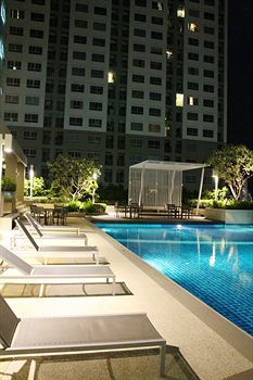 Lumpini Naklua Good Luck Hotel
