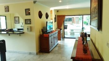 Baan Laksee Villa *