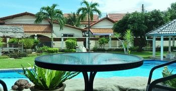 Villa Baan Laksee *