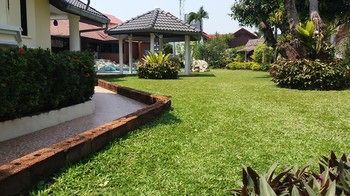 Baan Laksee Villa *