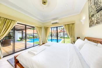 Davinci Pool *