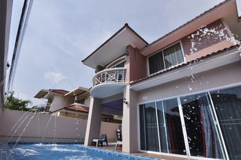 Arm Casa Pool 4*