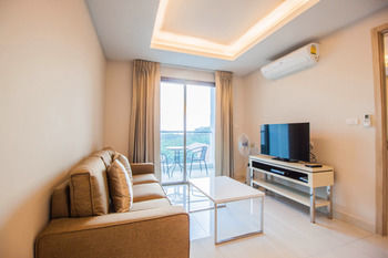 Hotel Water Park By Sunny Pattaya