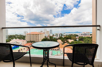 Hotel Water Park By Sunny Pattaya