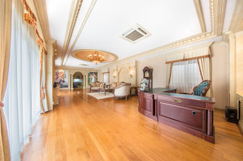 Villa Majestic Pool